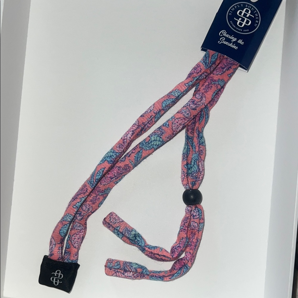 Simply Southern Seahorse pattern shade straps